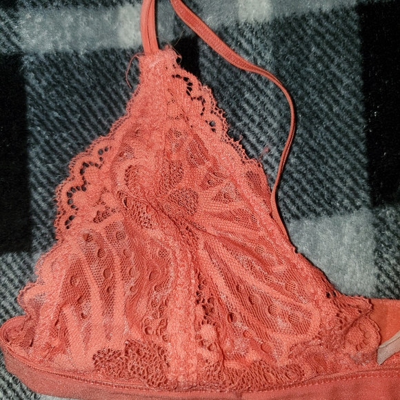 Lace Bralette - Picture 3 of 10